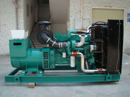 福绵1100kw康明斯柴油发电机组图片 福绵1100kw康明斯柴油发电机组图片